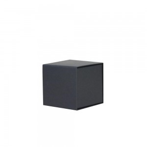Luxe magneetdoos - Zwart (mat) - 10x10x10 cm-0